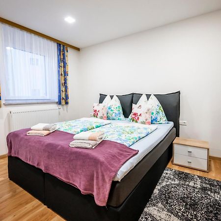 Die Schlafstube - Bed & Breakfast Zeltweg Dış mekan fotoğraf