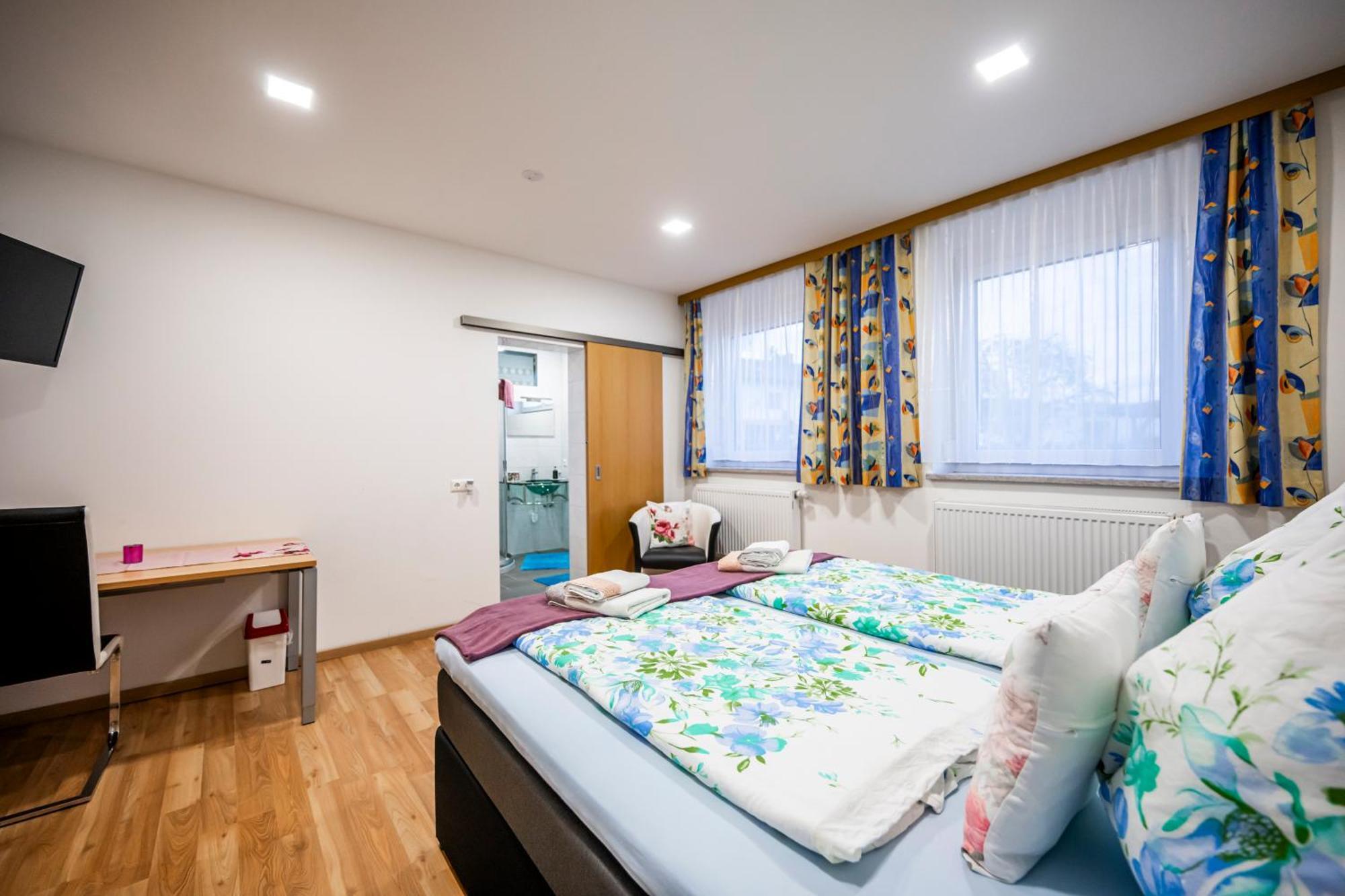Die Schlafstube - Bed & Breakfast Zeltweg Dış mekan fotoğraf