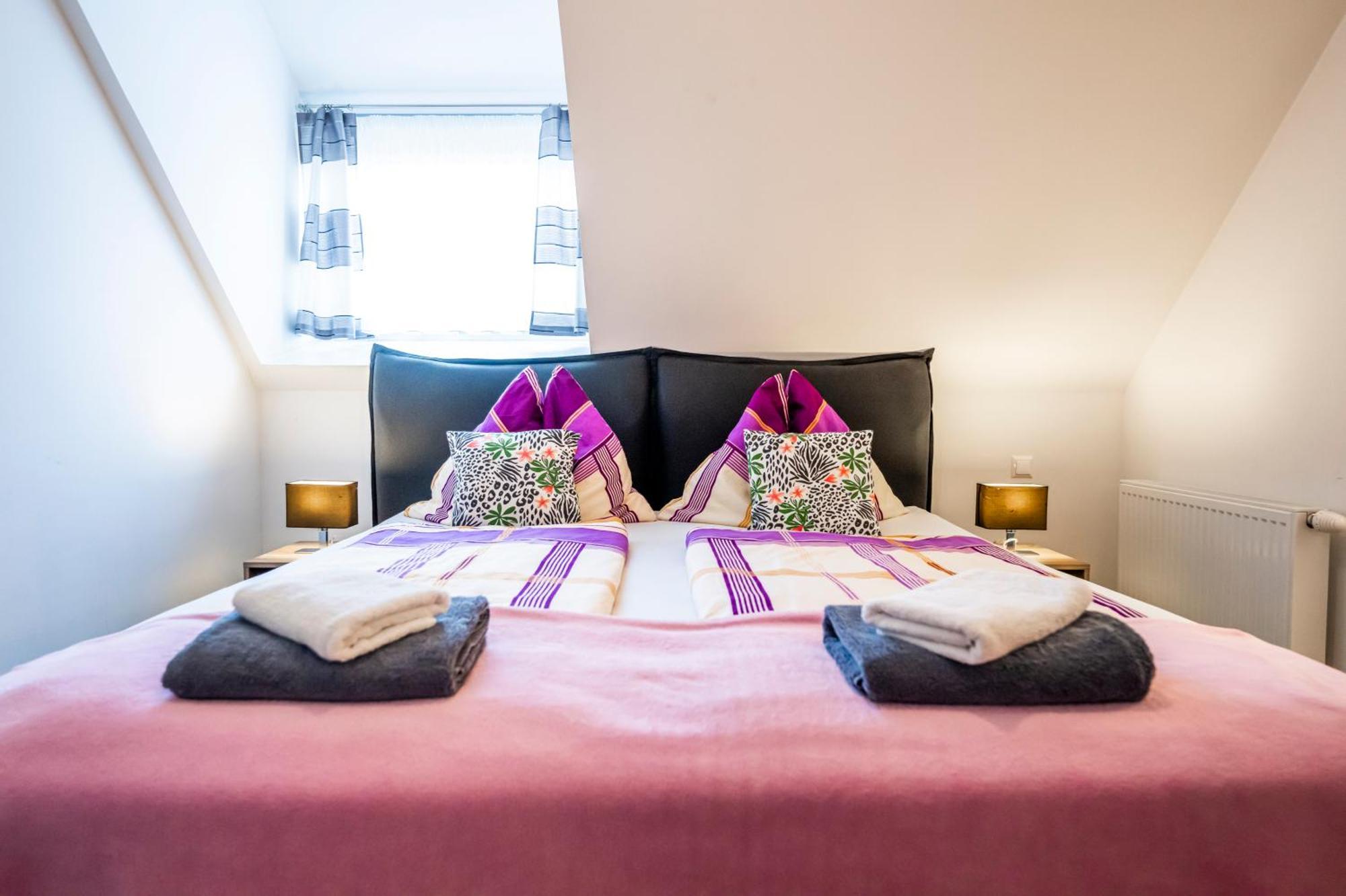 Die Schlafstube - Bed & Breakfast Zeltweg Dış mekan fotoğraf