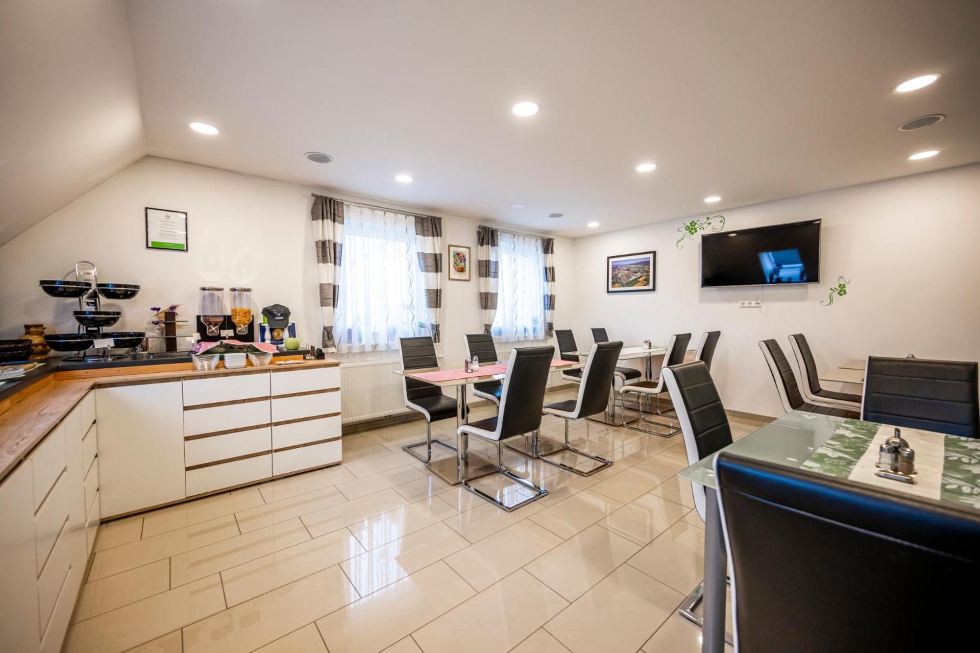 Die Schlafstube - Bed & Breakfast Zeltweg Dış mekan fotoğraf