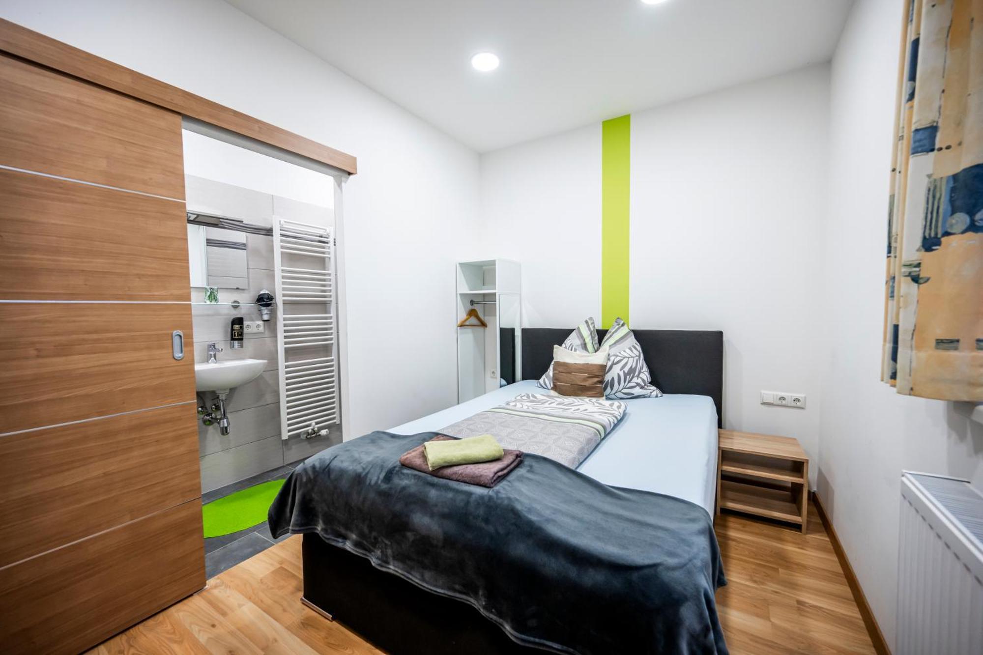 Die Schlafstube - Bed & Breakfast Zeltweg Dış mekan fotoğraf
